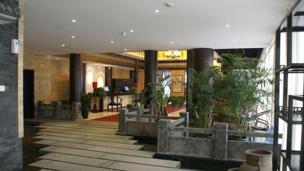 Holiday Inn Binhai Tianjin Exterior foto