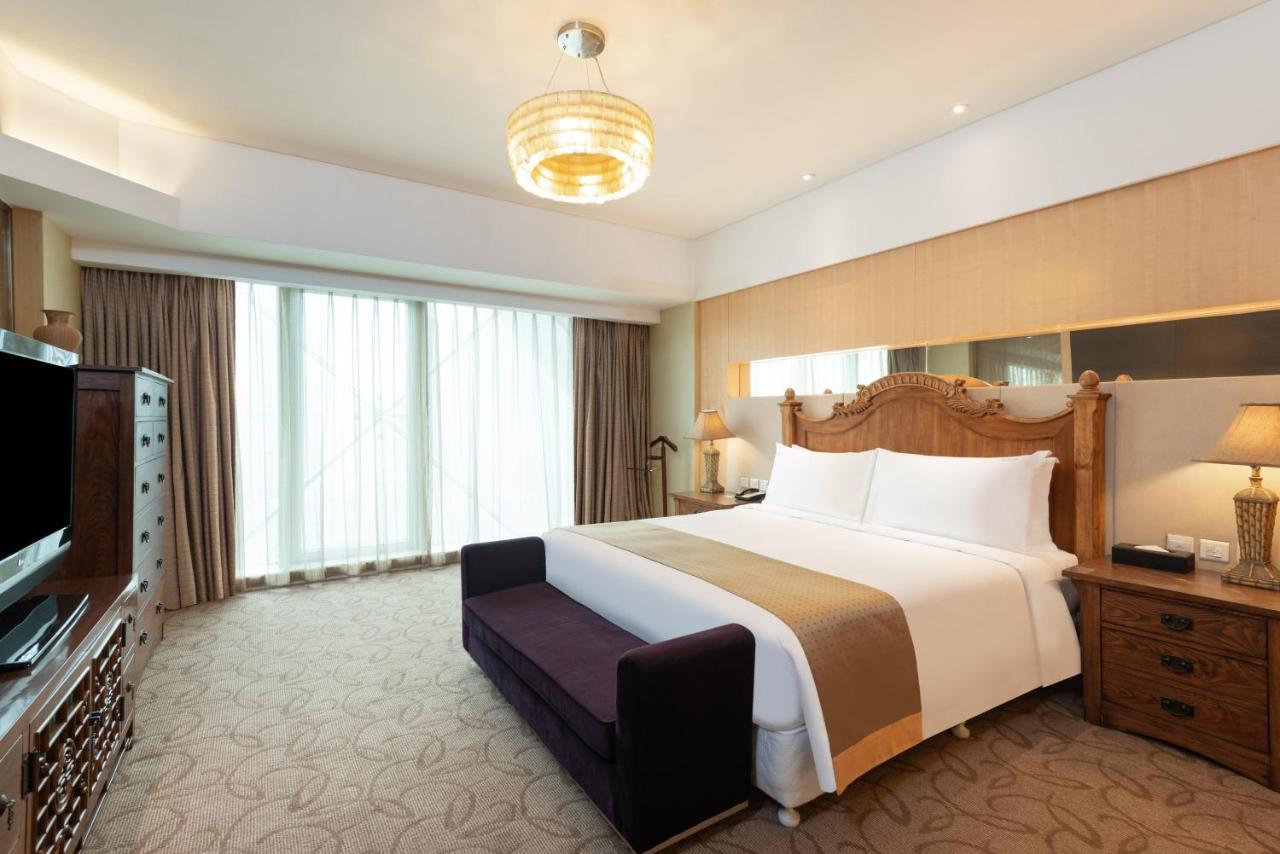 Holiday Inn Binhai Tianjin Exterior foto